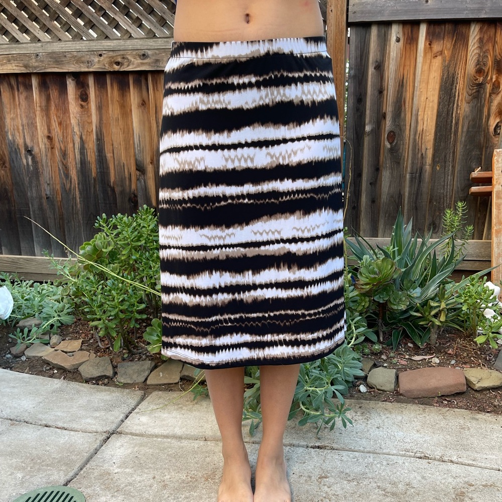Jersey knit skirt with elastic waist Size XS